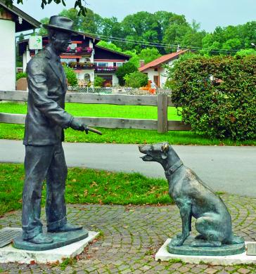 Abbildung 1. Skulptur "Herr und Hund": Thomas Mann und Bauschan; Gmund am Tegernsee