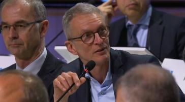 Abb. 3 und 4. PD Dr. Marcus Vetter, Kantonsspital Baselland, und Prof. Jens Huober, Kantonsspital St Gallen im Konsensus-Panel 2025